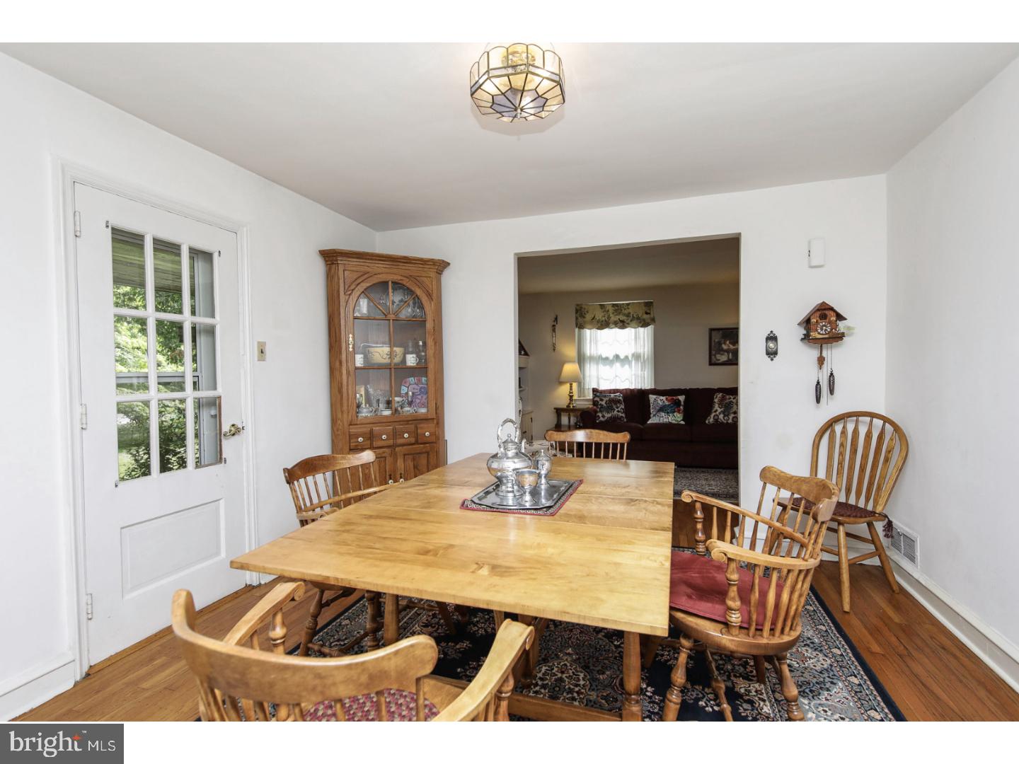 960 Valley Road Blue Bell, PA 19422 - Photo 4 of 18 Dining Room