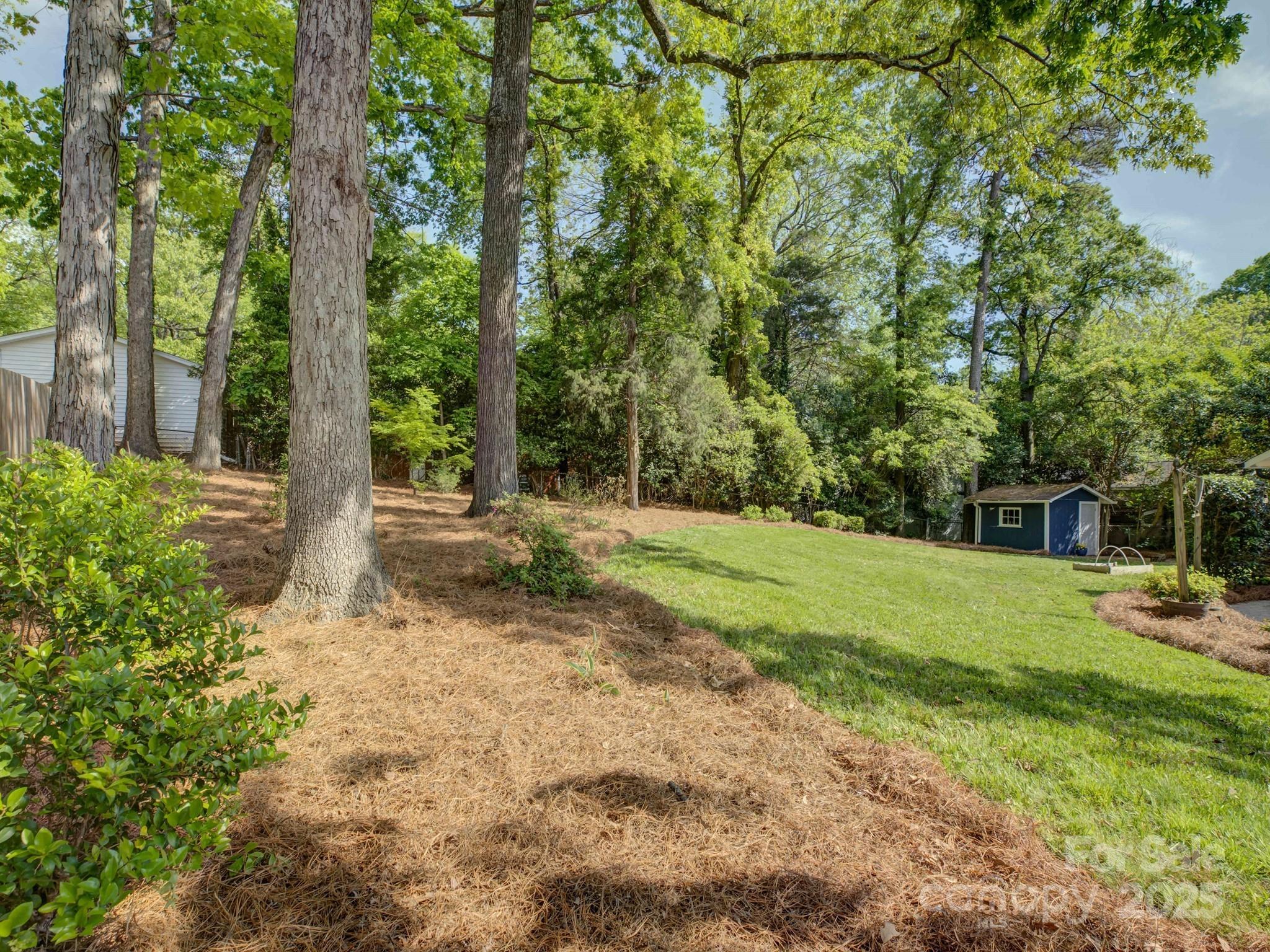 5601 Londonderry Road Charlotte, NC 28210 - Photo 37 of 42 a view of a park with large trees