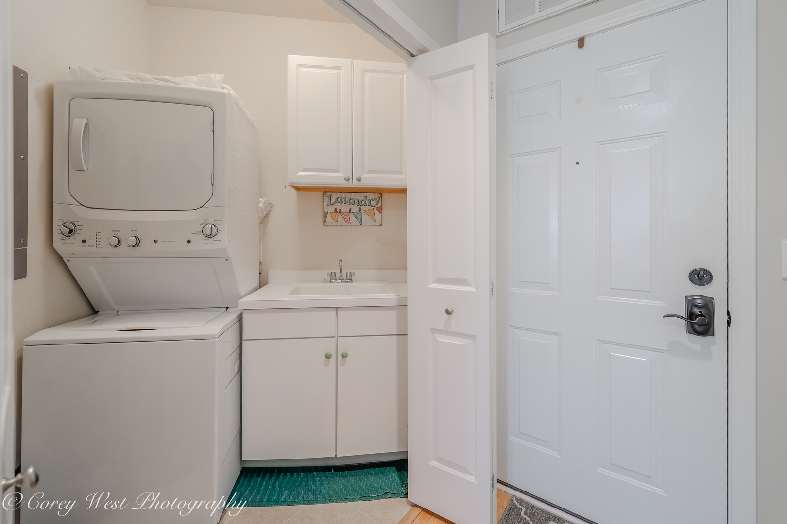 2671 Stone Circle, Unit 103 Geneva, IL 60134 - Photo 5 of 29
