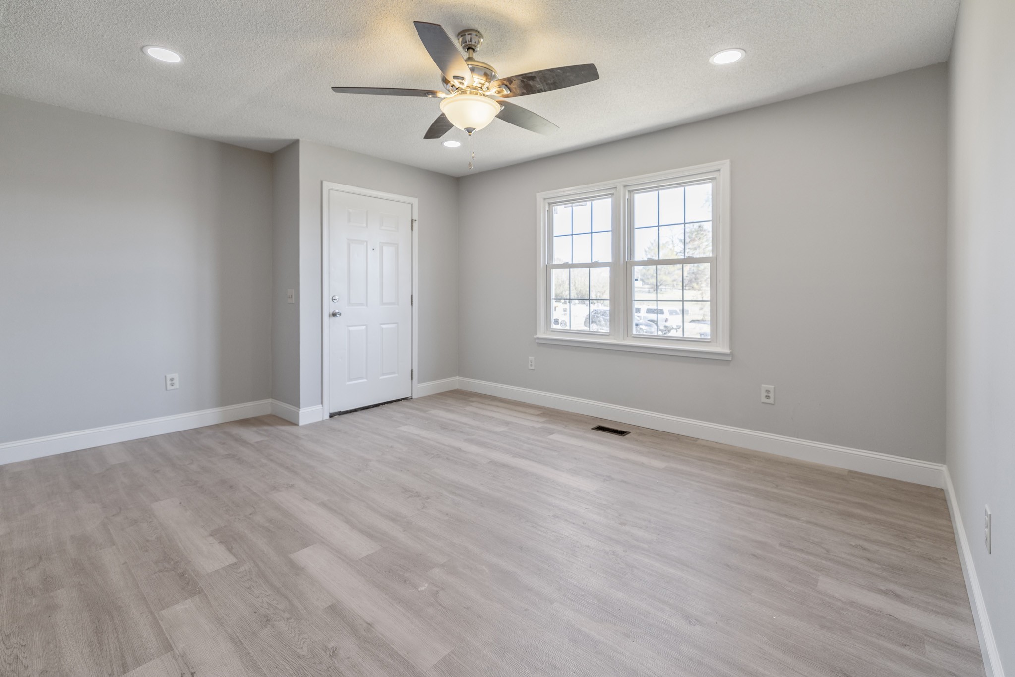 309 Indian Mound Road, Unit B Manchester, TN 37355 - Photo 3 of 8