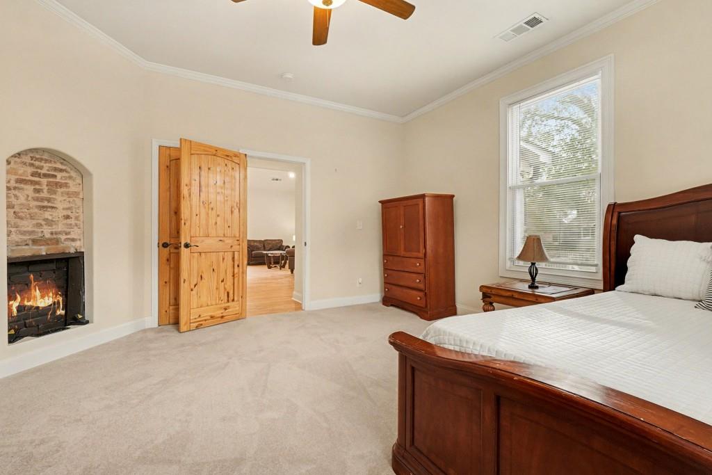 257 Hendrix Avenue Southwest Atlanta, GA 30315 - Photo 5 of 34