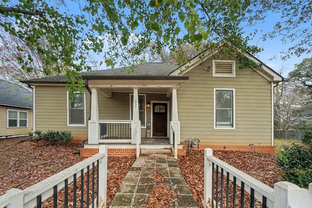 257 Hendrix Avenue Southwest Atlanta, GA 30315 - Photo 8 of 34