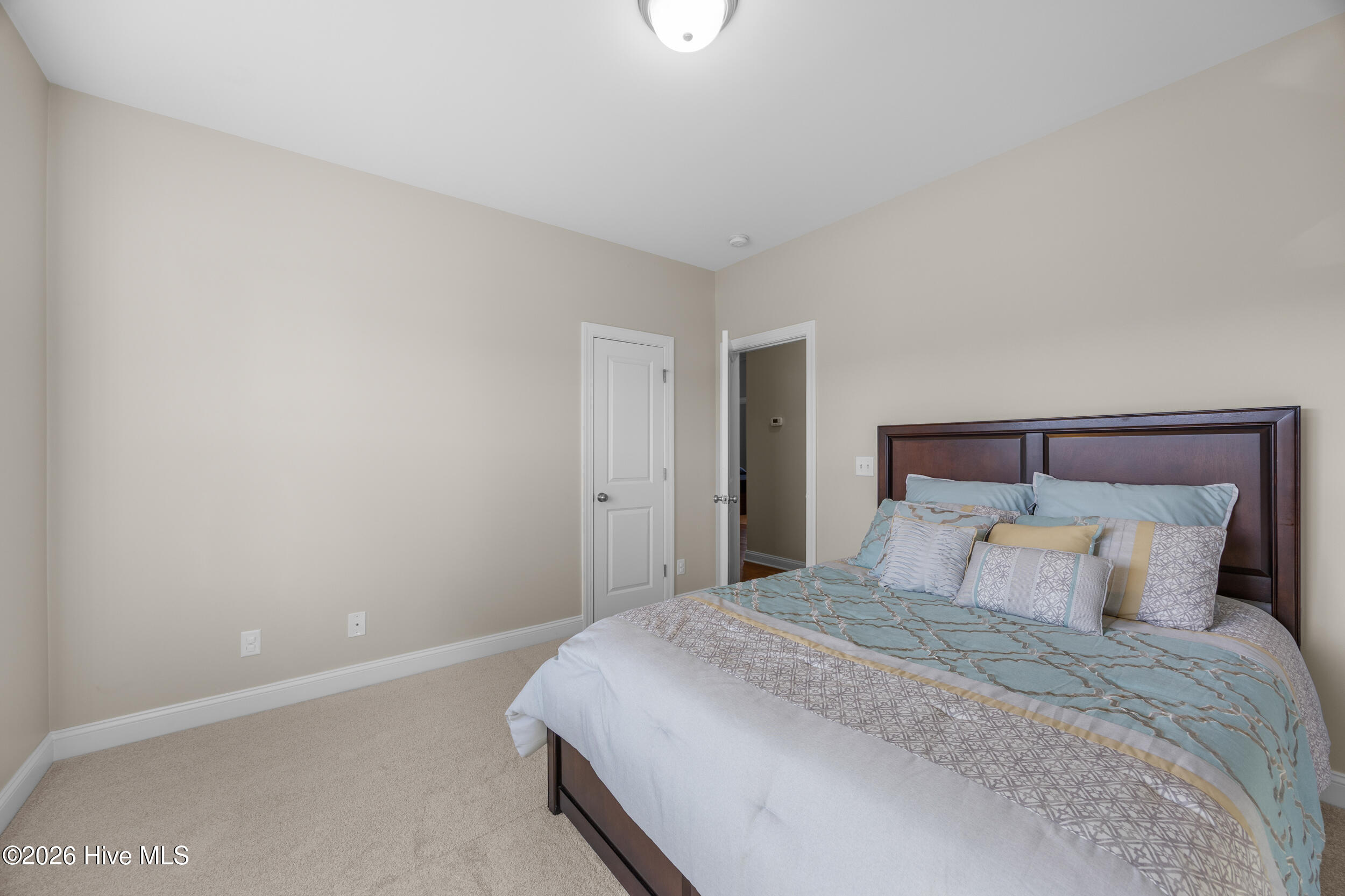 38 East Conolly Court Hampstead, NC 28443 - Photo 14 of 57 Bedroom 2 View 2