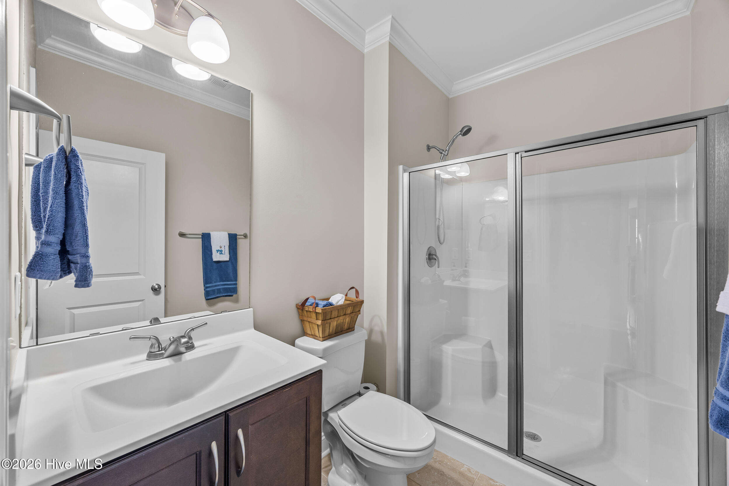 38 East Conolly Court Hampstead, NC 28443 - Photo 23 of 57 1st Floor Full Bathroom