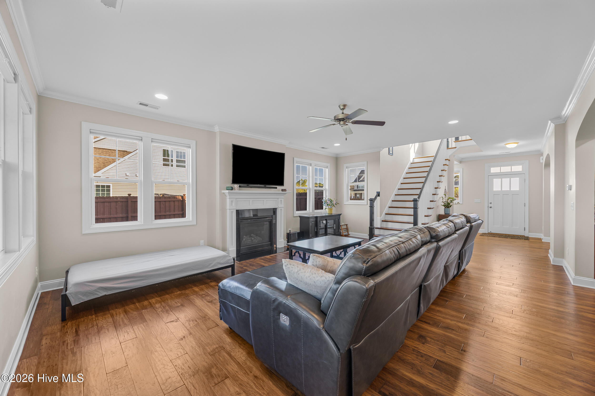 38 East Conolly Court Hampstead, NC 28443 - Photo 3 of 57 Living Room View 2