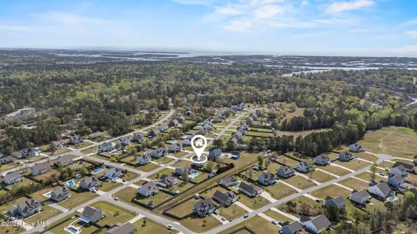 $650,000 | 38 East Conolly Court, Hampstead, NC 28443