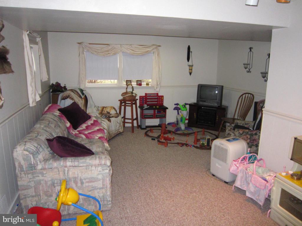 140 Zooks Mill Road Ephrata, PA 17522 - Photo 15 of 21 Gallery Image 15