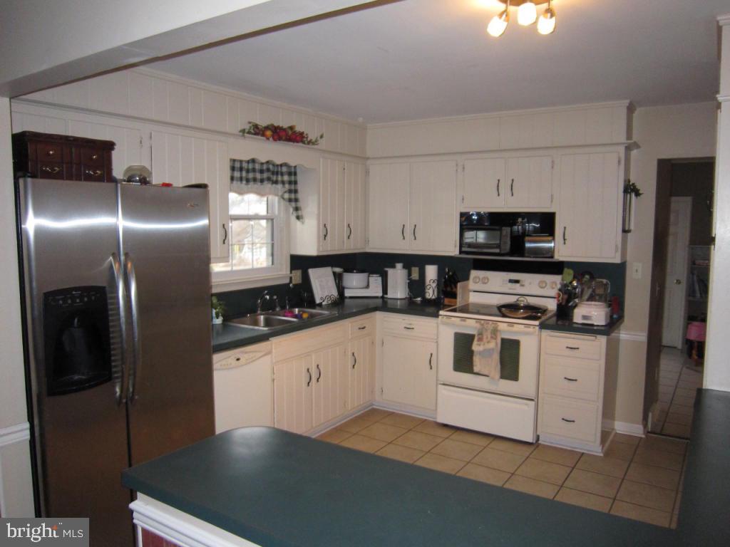140 Zooks Mill Road Ephrata, PA 17522 - Photo 8 of 21 Gallery Image 8