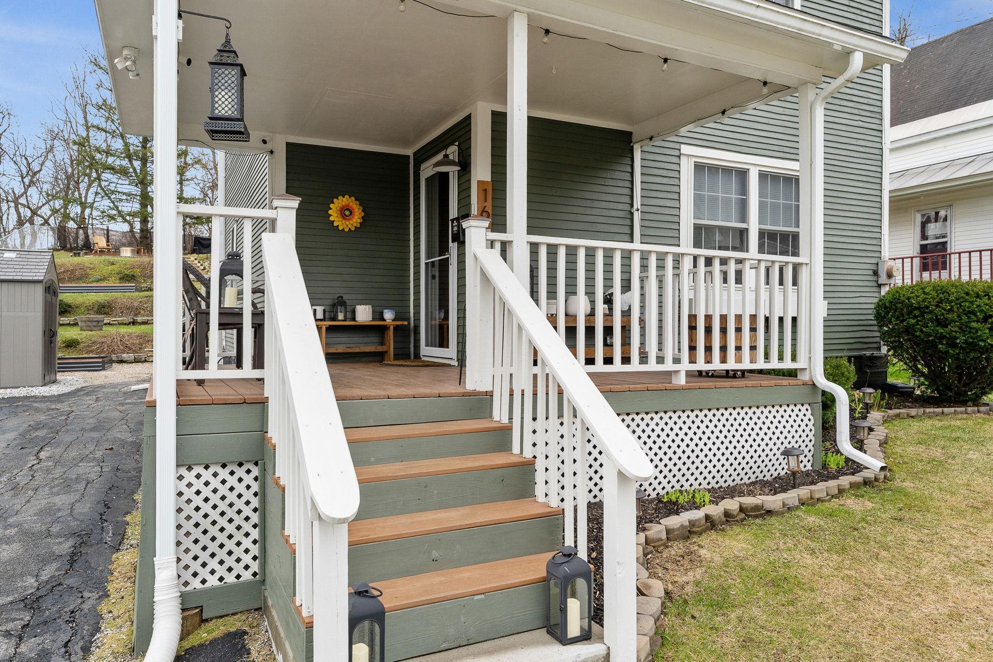 16 George Street Barre, VT 05641 - Photo 9 of 59