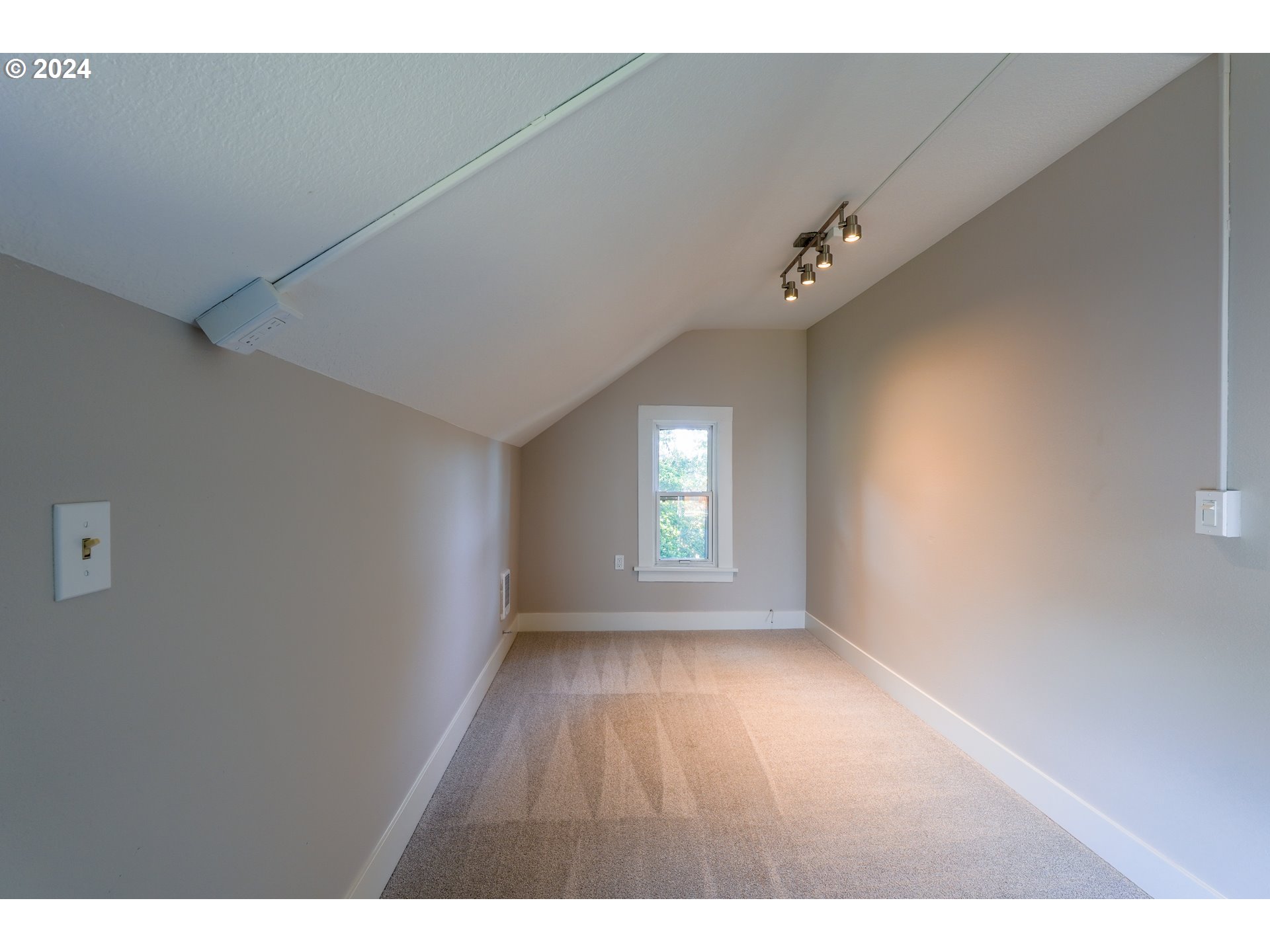 490 South 3rd Street St. Helens, OR 97051 - Photo 13 of 21 Gallery Image 13