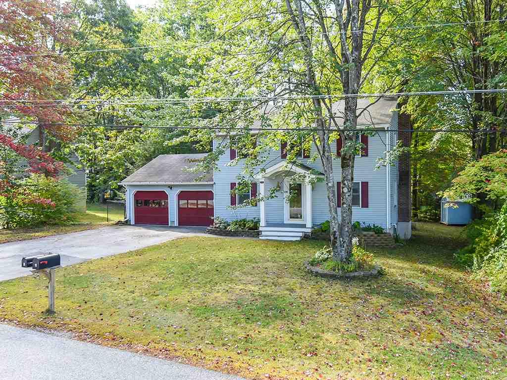 6 Rochester Avenue Rochester, NH 03867 - Photo 2 of 32
