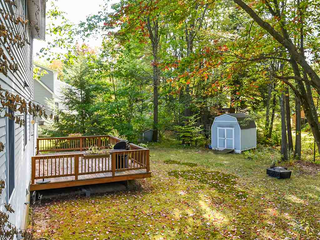 6 Rochester Avenue Rochester, NH 03867 - Photo 3 of 32
