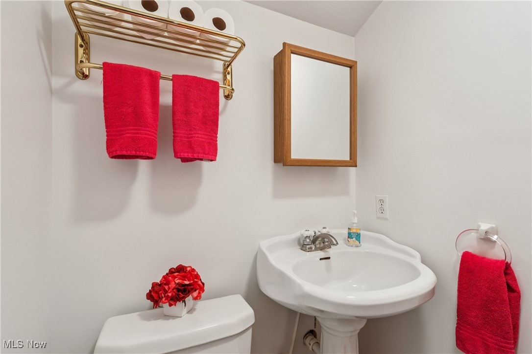 337 Cedar Point Road Sandusky, OH 44870 - Photo 26 of 50 Bathroom with toilet