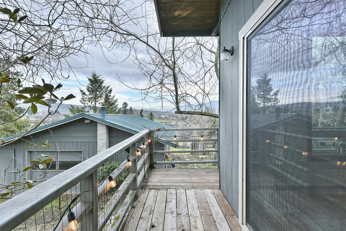460 Wilson Road Ashland, OR 97520 - Photo 30 of 40 30