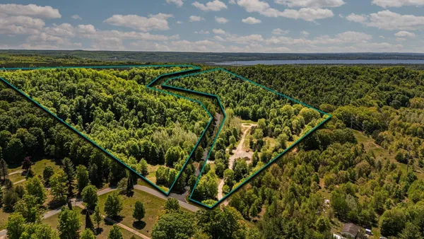 $100,000 | B Retreats Way, Rapid City, MI 49676