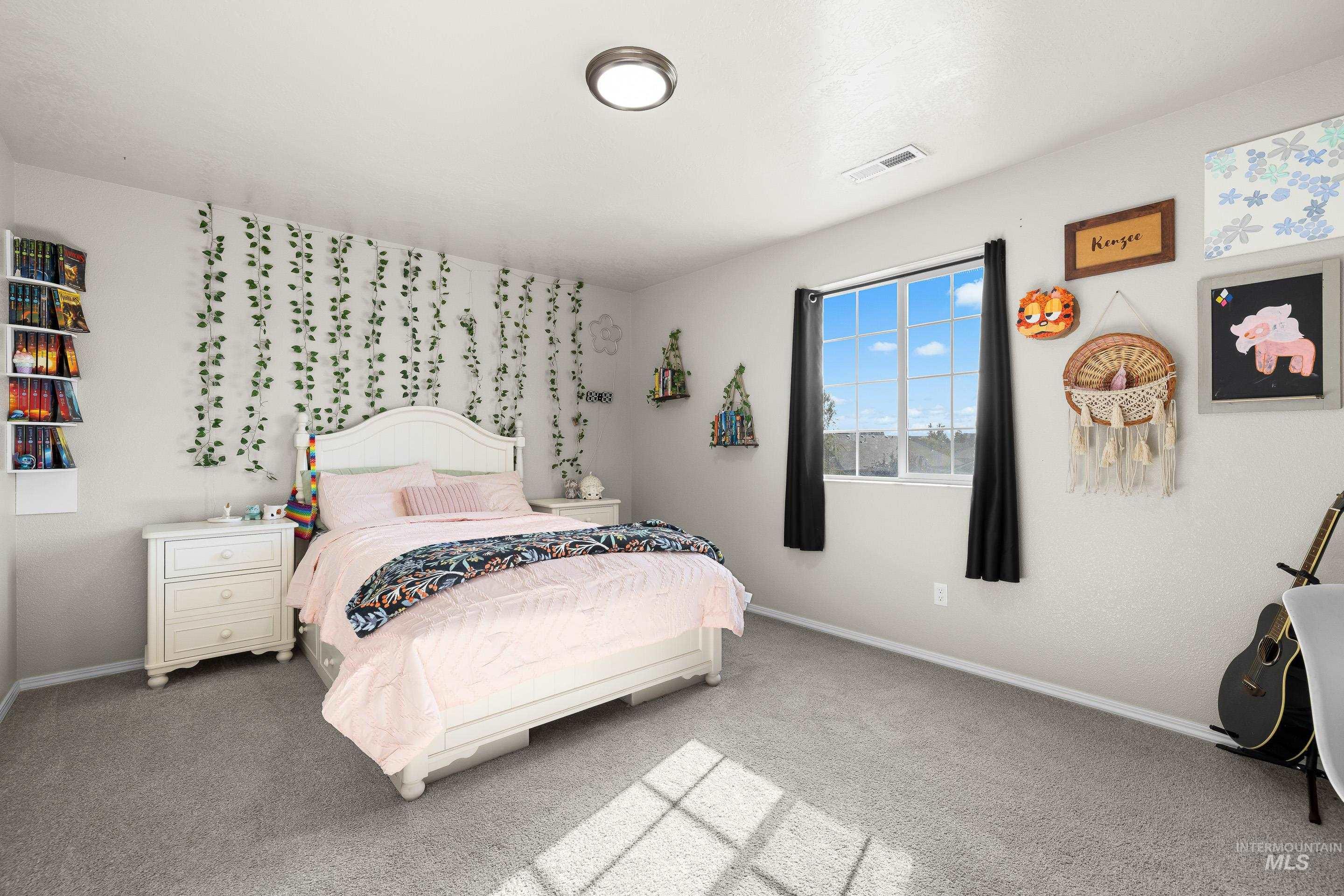 20202 Jennings Way Caldwell, ID 83605 - Photo 22 of 30 Bedroom with carpet