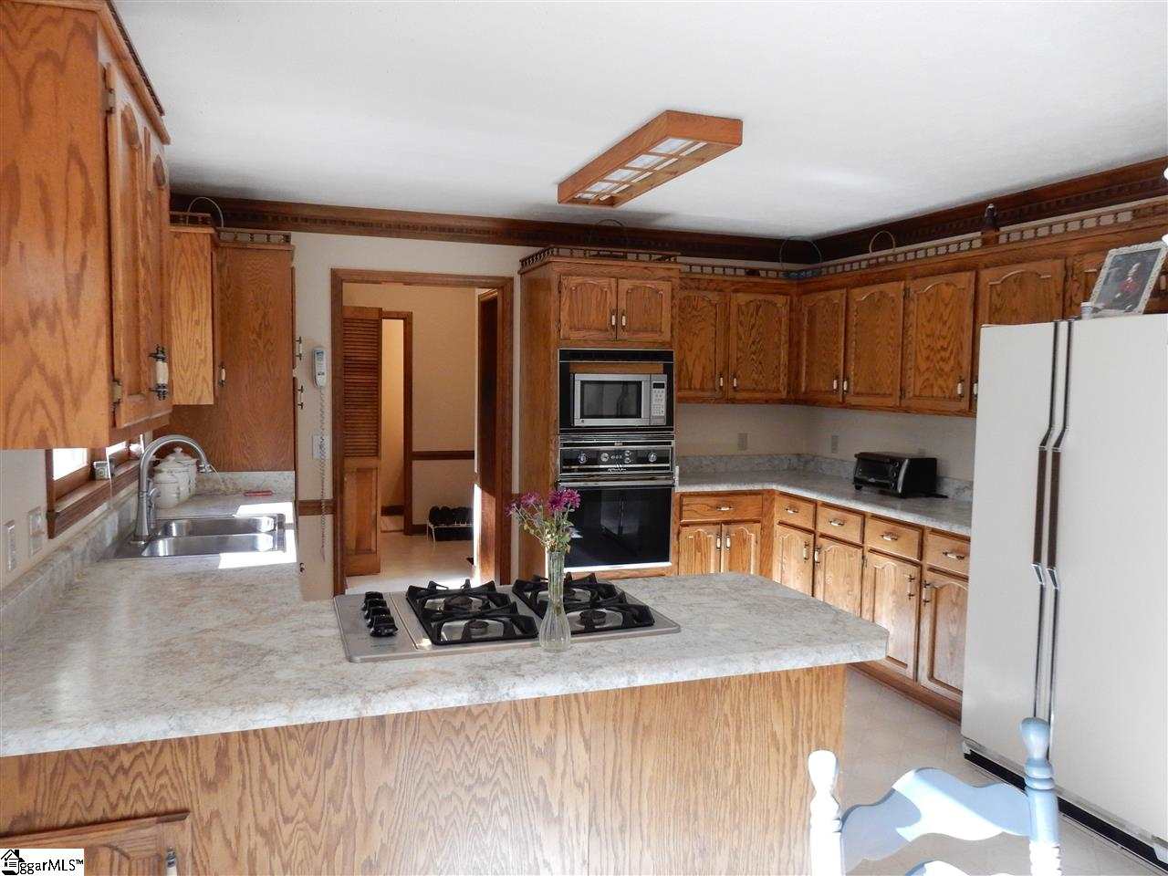 202 West Hackney Road Greer, SC 29650 - Photo 15 of 35 Gallery Image 15