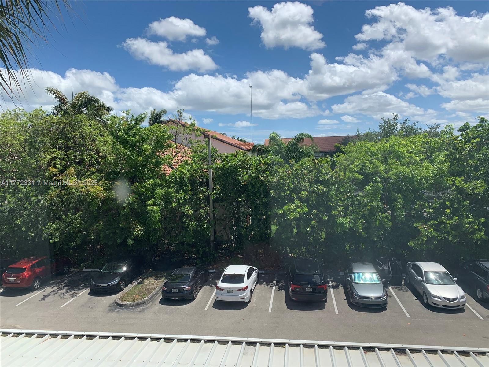 470 South Park Road, Unit 7307 Hollywood, FL 33021 - Photo 19 of 20 Gallery Image 19