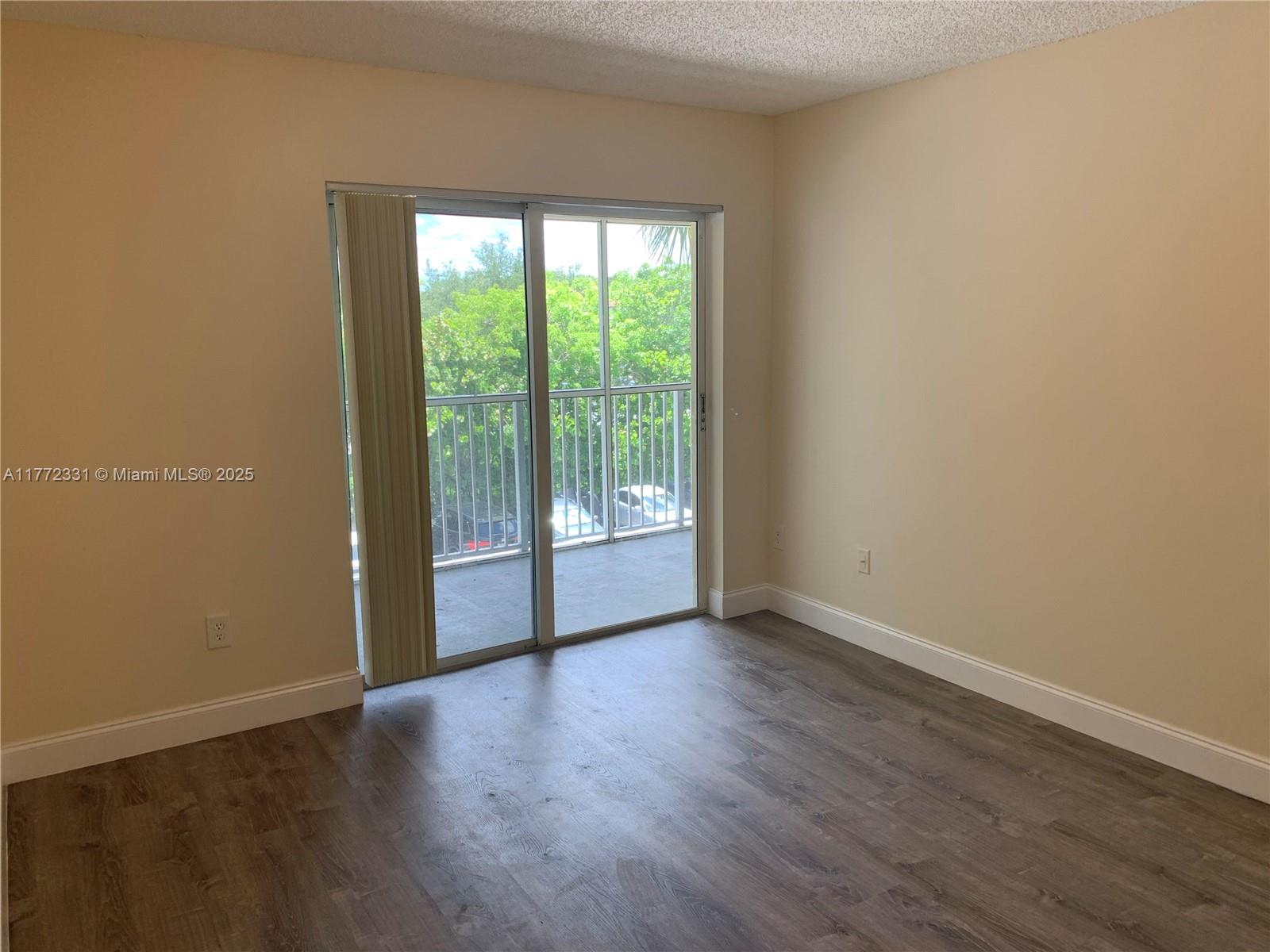 470 South Park Road, Unit 7307 Hollywood, FL 33021 - Photo 8 of 20 Gallery Image 8