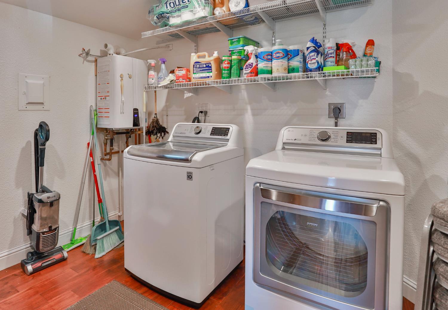 3081 Little Spur Road Somerset, CA 95684 - Photo 38 of 83 separate laundry room and pantry and added cabinets