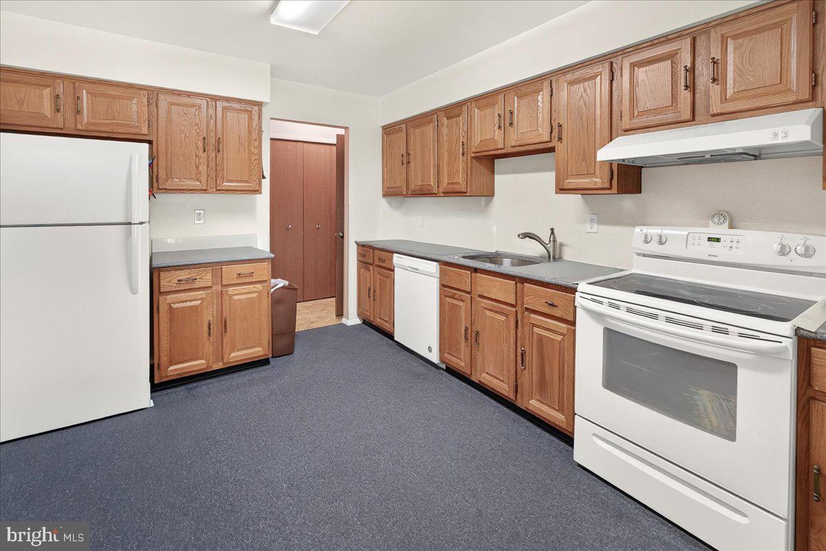 7047 Catalpa Road Frederick, MD 21703 - Photo 20 of 118