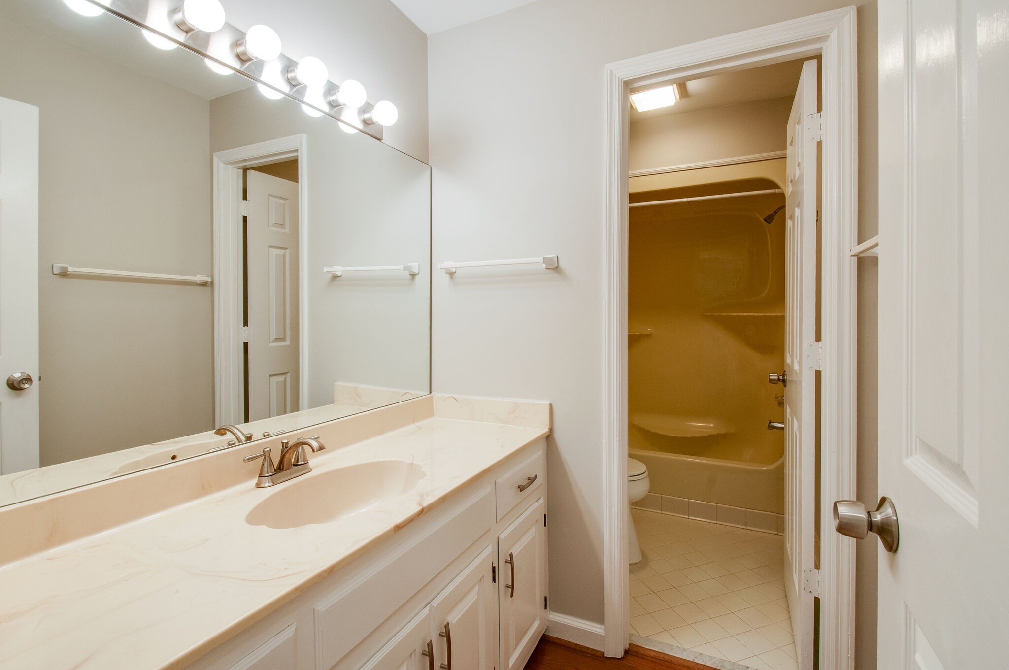 153 Davidson Road Nashville, TN 37205 - Photo 13 of 16