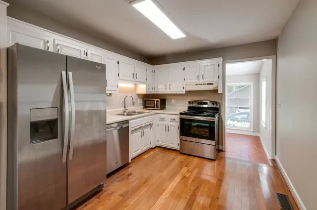 $2,795 | 153 Davidson Road, Nashville, TN 37205