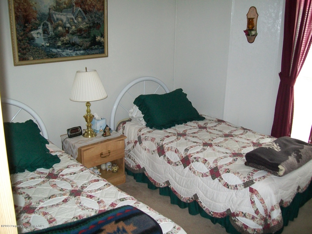 29 Robbs Road Damascus, PA 18415 - Photo 10 of 15 2ND BEDROOM