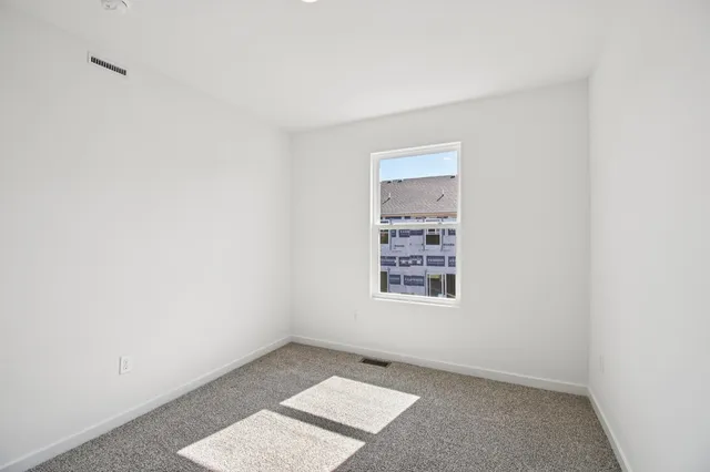 $309,990 | 873 Briar Gln Court, Hampshire, IL 60140