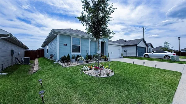 $274,990 | 702 Sunlight Loop, Princeton, TX 75407