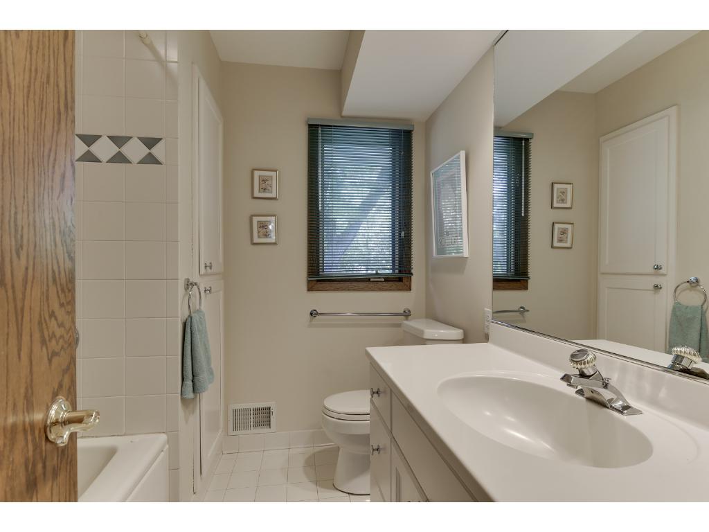 6001 Dewey Hill Road Edina, MN 55439 - Photo 11 of 21