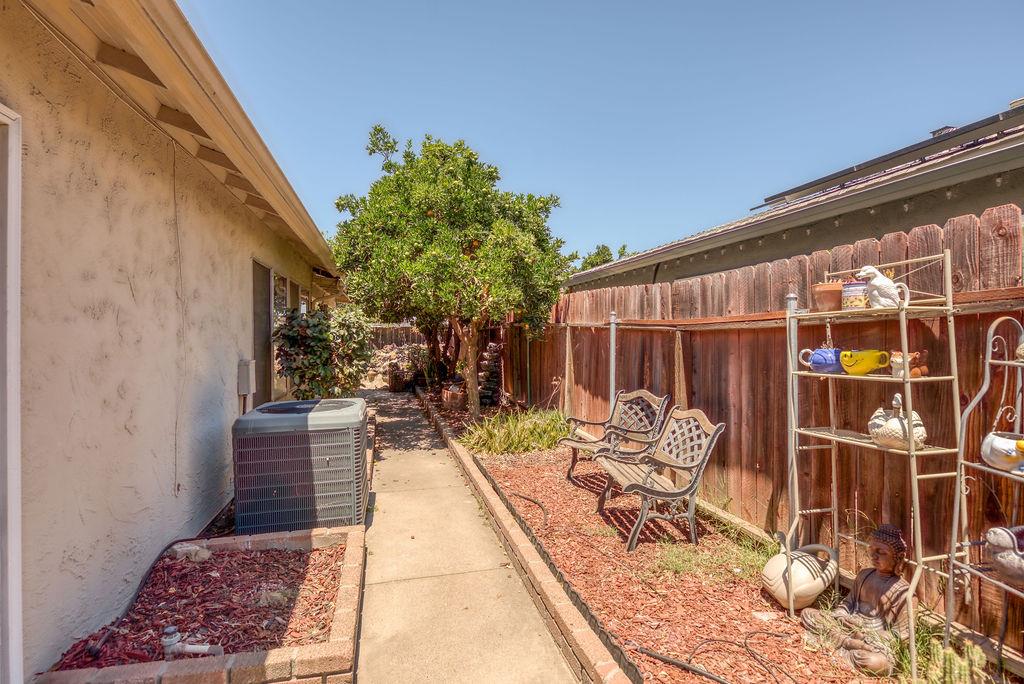 3333 Mesquite Way Modesto, CA 95355 - Photo 43 of 44