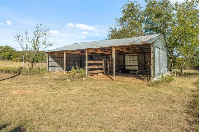 $749,000 | 26530 Farm To Market 1188, Stephenville, TX 76401