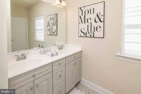 $1,125,000 | 614 Bethany Loop, Bethany Beach, DE 19930