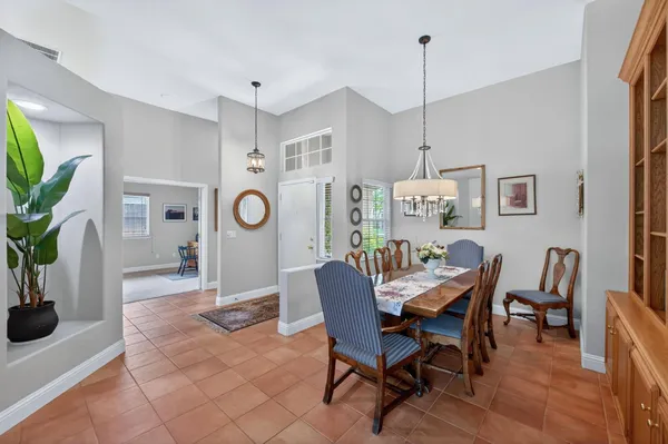 $595,000 | 2329 Prescott Avenue, Clovis, CA 93619