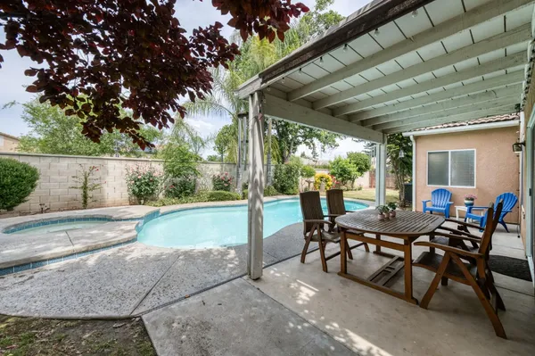 $595,000 | 2329 Prescott Avenue, Clovis, CA 93619