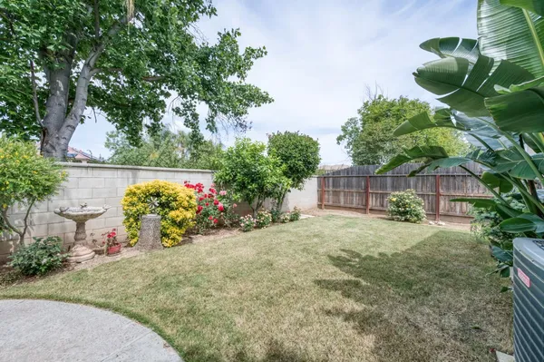 $595,000 | 2329 Prescott Avenue, Clovis, CA 93619