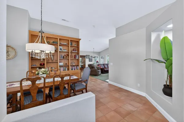 $595,000 | 2329 Prescott Avenue, Clovis, CA 93619