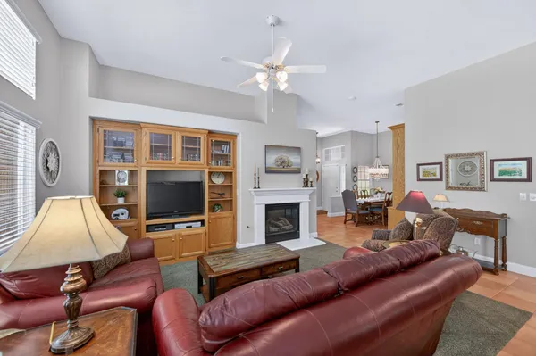 $595,000 | 2329 Prescott Avenue, Clovis, CA 93619