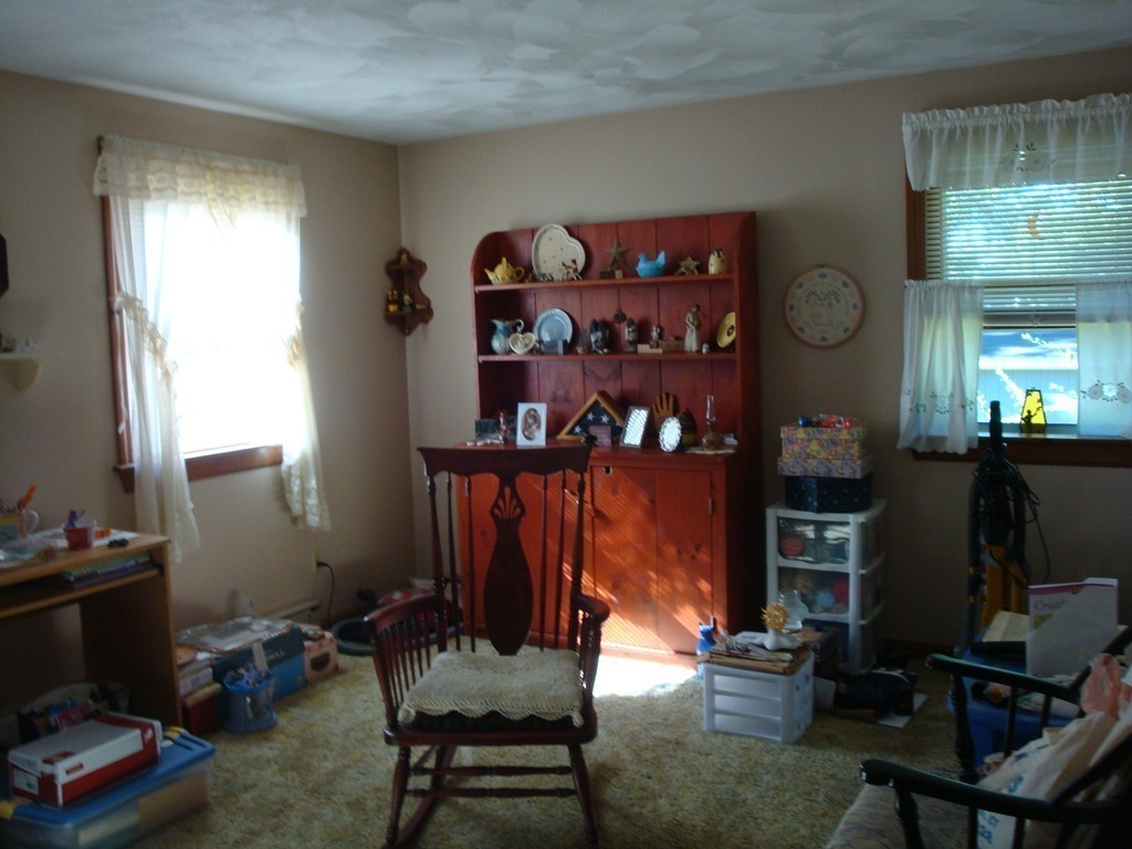 649 Lebanon Hill Road Southbridge, MA 01550 - Photo 9 of 19 Gallery Image 9