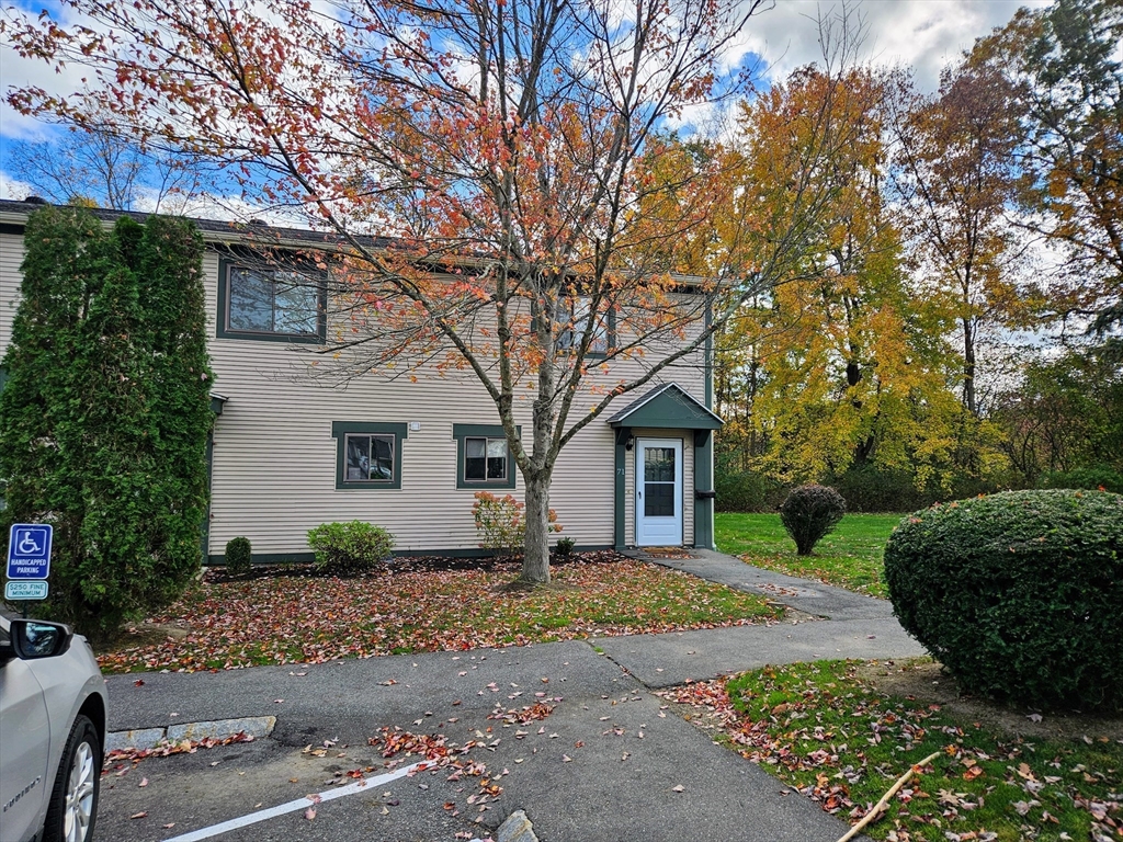 170 East Hadley Road, Unit 71 Amherst, MA 01002 - Photo 2 of 17 Gallery Image 2