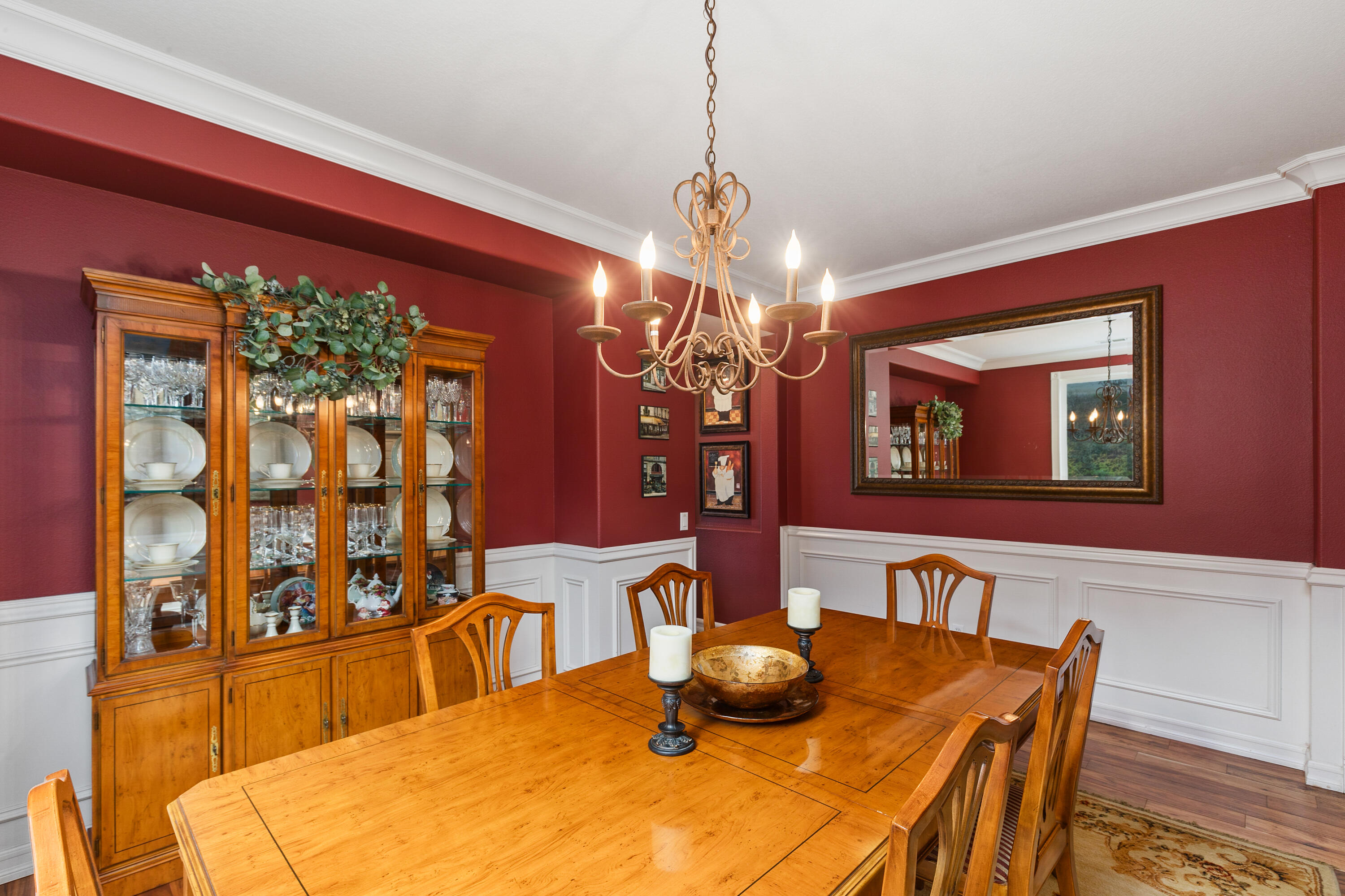45419 Vanowen Lane Temecula, CA 92592 - Photo 22 of 46 a dining room with furniture and window