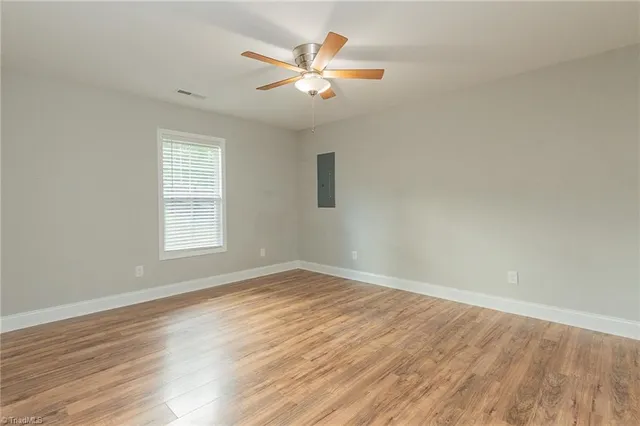 $265,900 | 133 Lake Drive 9, Lexington, NC 27292