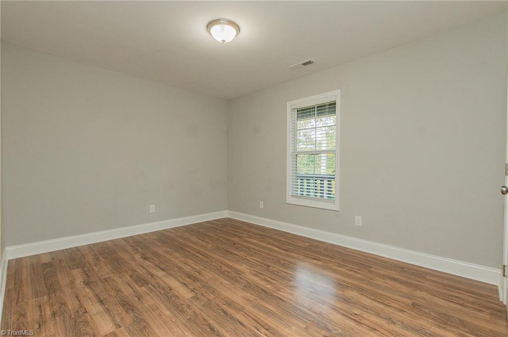 133 Lake Drive 9 Lexington, NC 27292 - Photo 24 of 34