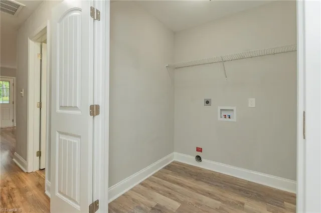 $265,900 | 133 Lake Drive 9, Lexington, NC 27292