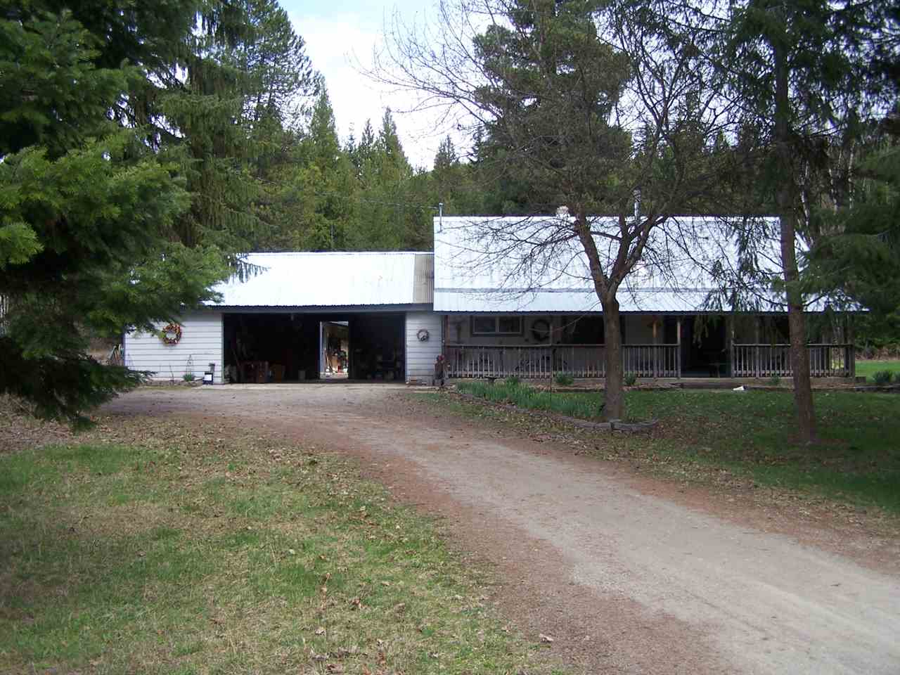 31082 LeClerc Road North Ione, WA 99139 - Photo 2 of 20 Gallery Image 2