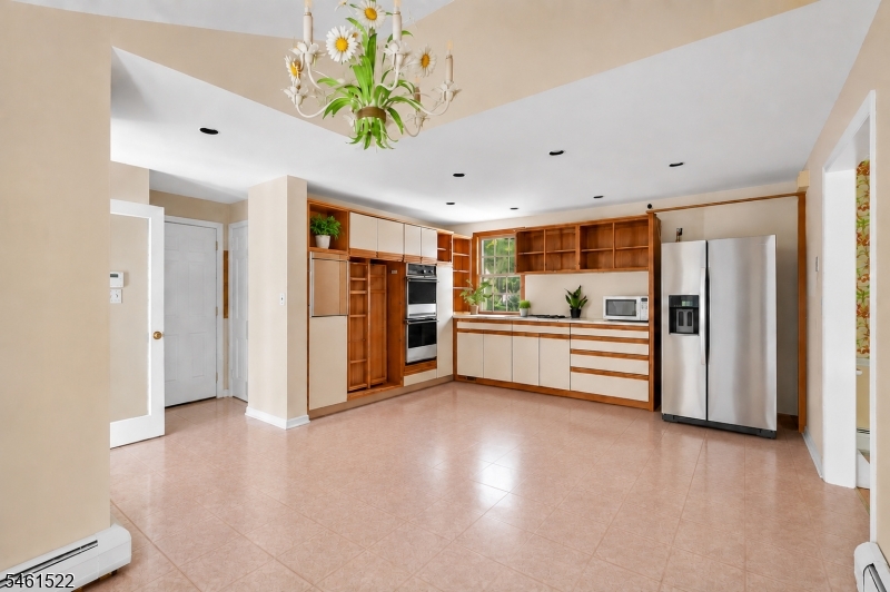 3 Orchard Street Butler, NJ 07405 - Photo 5 of 50 Gallery Image 5