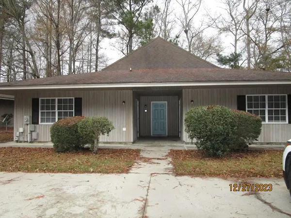 $1,400 | 50 Park Pl Drive, Manning, SC 29102