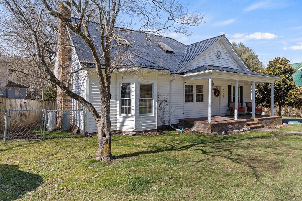 31717 Old Saltworks Road Meadowview, VA 24361 - Photo 18 of 26 Gallery Image 18