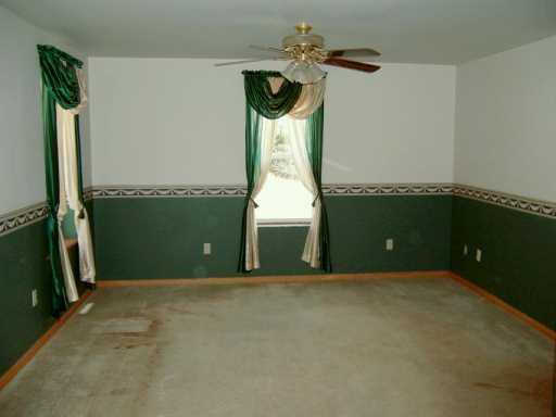 539 Eastbrook Road New Castle, PA 16101 - Photo 2 of 5